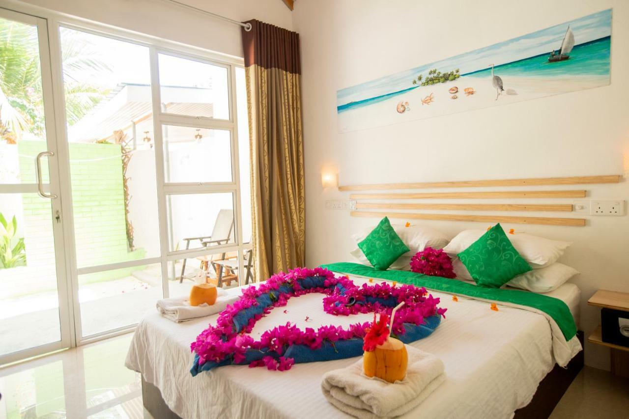 Hotel Palm Garden Thoddoo-Atoll Exterior foto