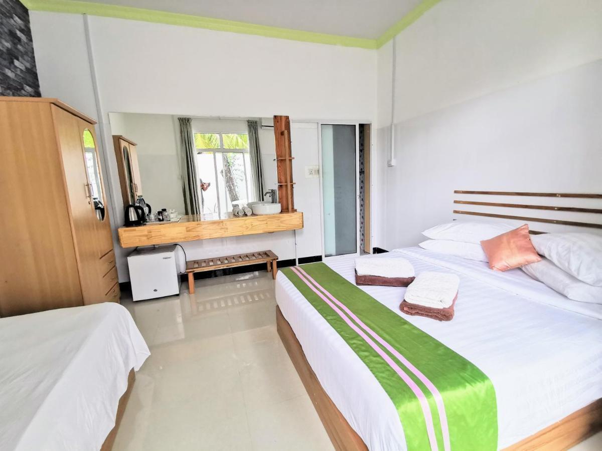 Hotel Palm Garden Thoddoo-Atoll Exterior foto